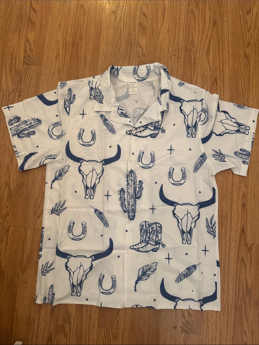 Men's White Short-Sleeve Western Print Shirt